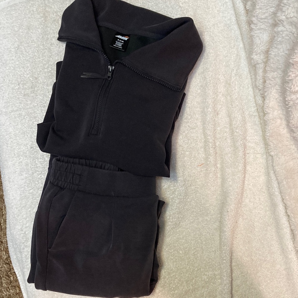 Avia Black/Smoke Gray Activewear Lounge Set /Top